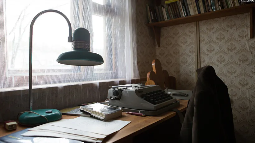 Працоўны стол Васіля Уладзіміравіча Быкава. Крыніца: svaboda.org