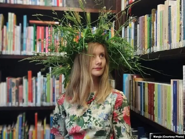 Stvaraĺnica bielaruskich tradycyjnych strojaŭ Maryja