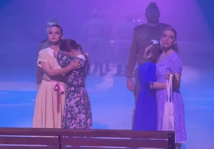 cyrk-03.png cyrk-03.png