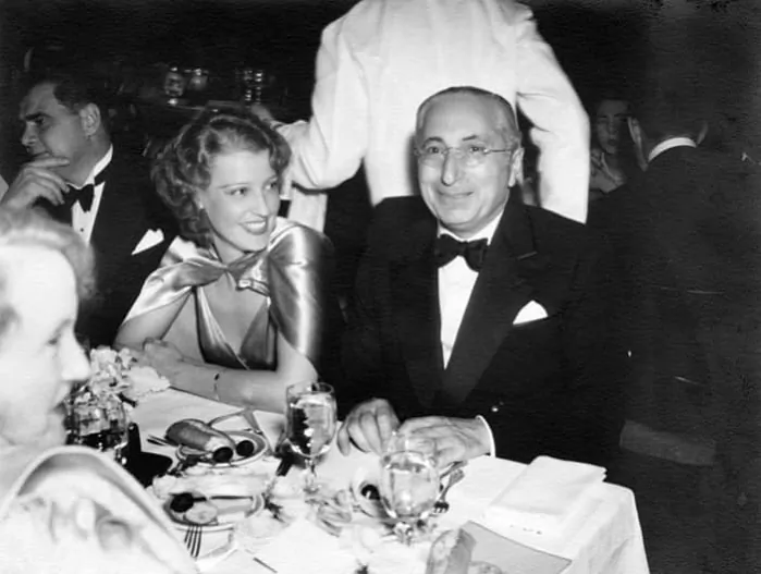 Louis-Mayer-6.jpg Louis-Mayer-6.jpg