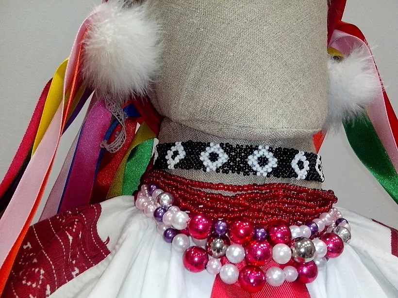 Harliačka z uzoram «varoniaje voka»