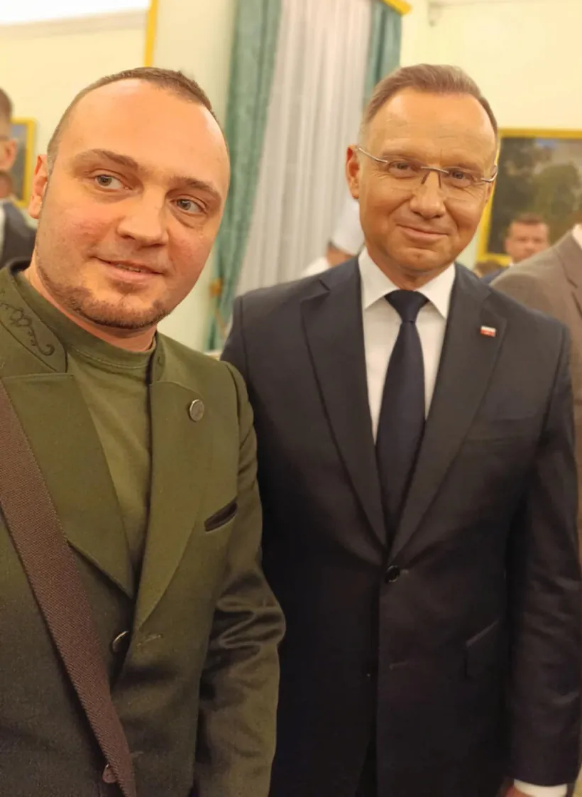 Alieś Plotka z prezidentam Poĺščy Andžejem Dudam Alieś Plotka z prezidentam Poĺščy Andžejem Dudam