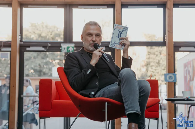 01-bacharevic.jpg 01-bacharevic.jpg