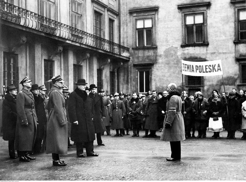 Bielarusy ŭ Varšavie