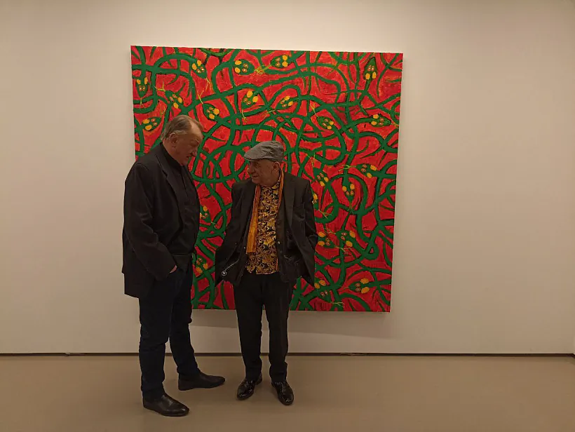 Лявон Тарасевіч (справа) на выставе ў Варшаве.jpg