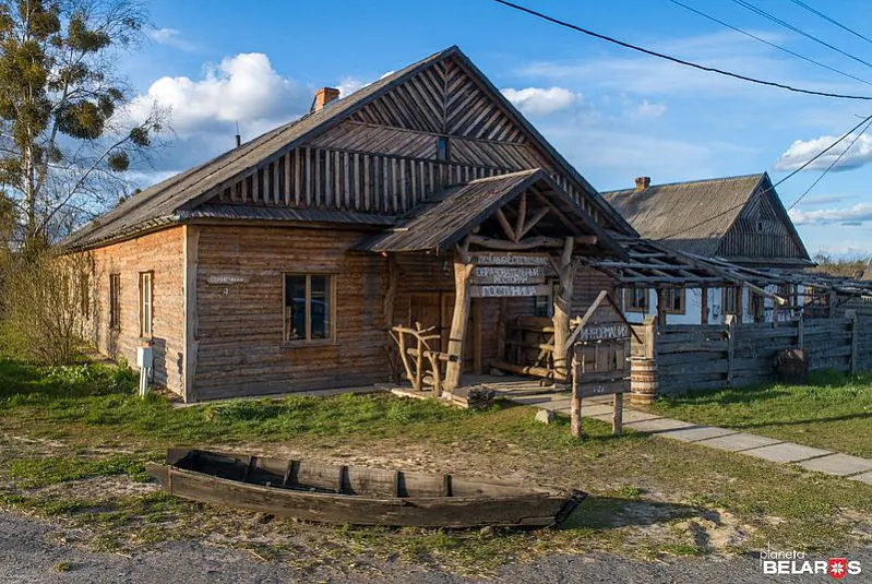 restaran09.jpg restaran09.jpg