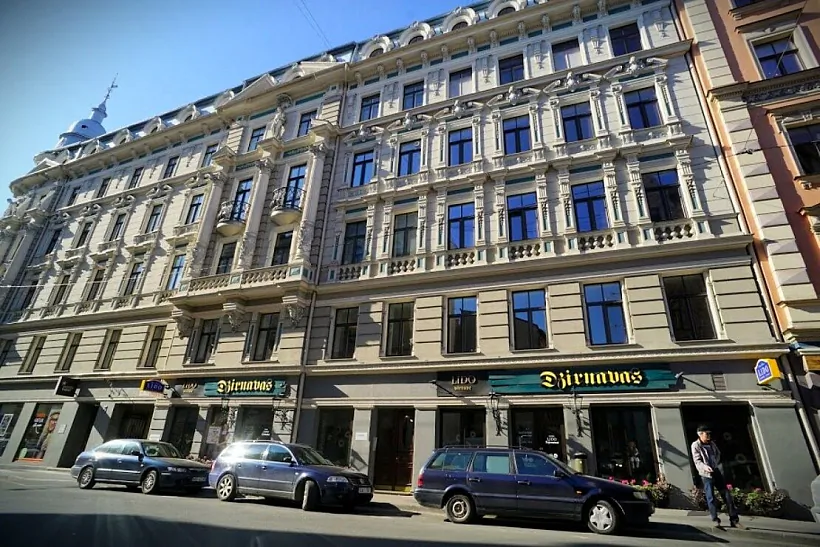 Kolišni budynak tavarystva «Karmieĺ» Kolišni budynak tavarystva «Karmieĺ»