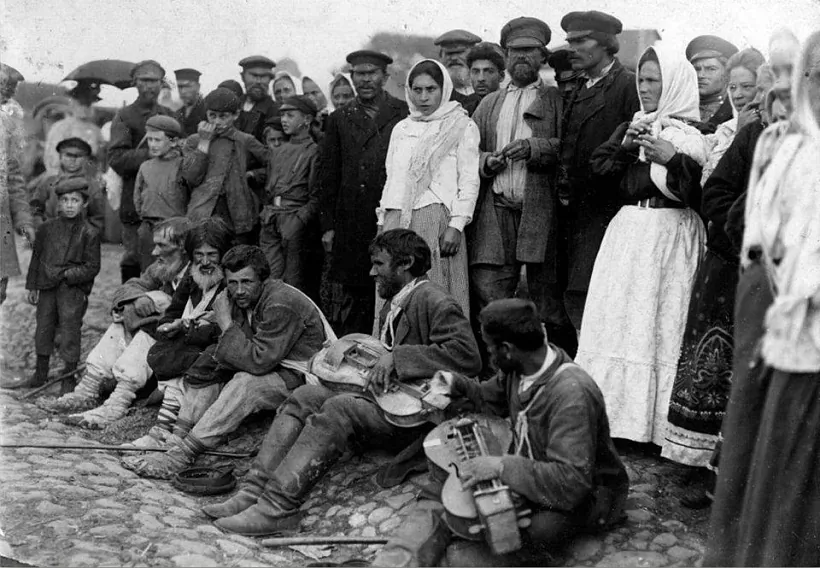 Lirniki padčas kirmašu ŭ Slucku. 1909 hod