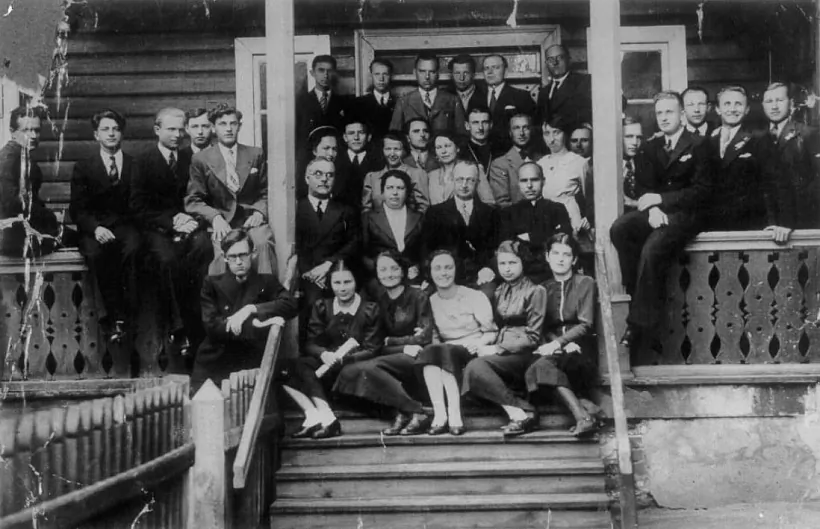 Vypuskniki himnazii imia Adama Mickieviča Vypuskniki himnazii imia Adama Mickieviča