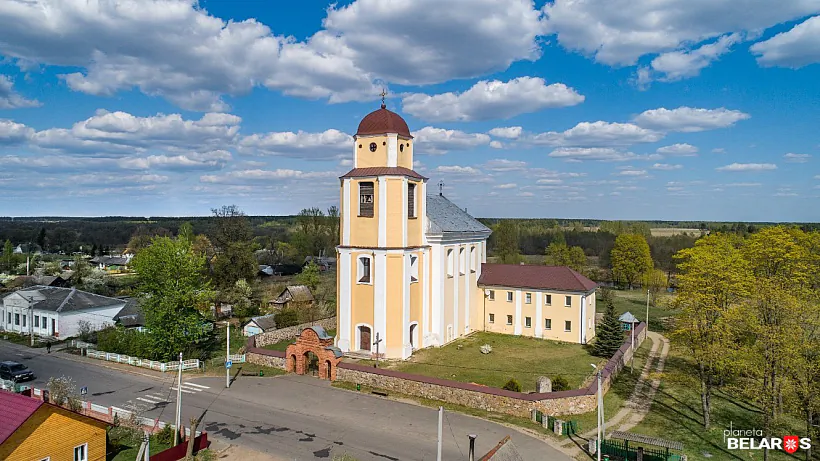 kascyol-svyatoga-apostala-andrehya-i-kolishni-klyashtar-trynitaryyau kascyol-svyatoga-apostala-andrehya-i-kolishni-klyashtar-trynitaryyau