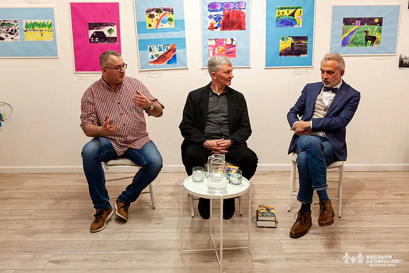 Andrej Januškievič, Siarhiej Šupa, Aĺhierd Bacharevič