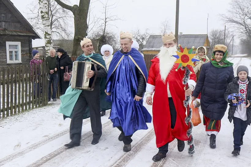 Abrad kaliadavannia, adrodžanaha ŭ Lidskim rajonie Abrad kaliadavannia, adrodžanaha ŭ Lidskim rajonie