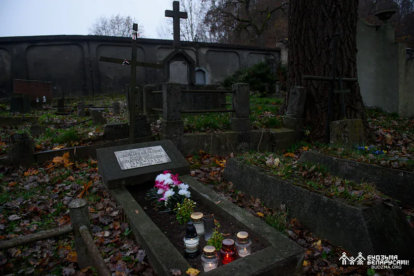 YYD_3990.jpg YYD_3990.jpg