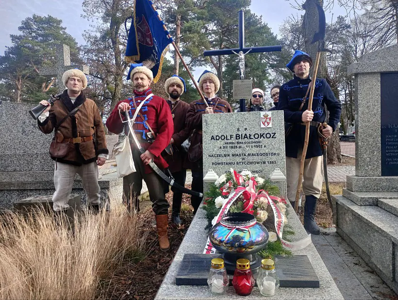 Siabry kluba histaryčnaj rekanstrukcyi Invictus 1863 Siabry kluba histaryčnaj rekanstrukcyi Invictus 1863