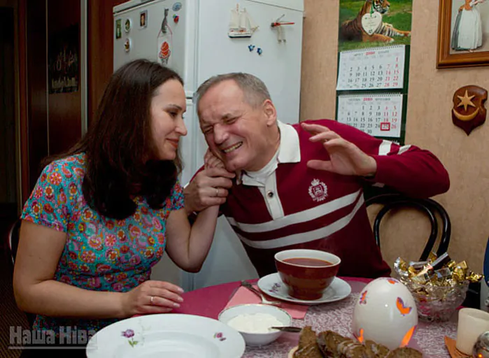 Някляеў з жонкай.jpg