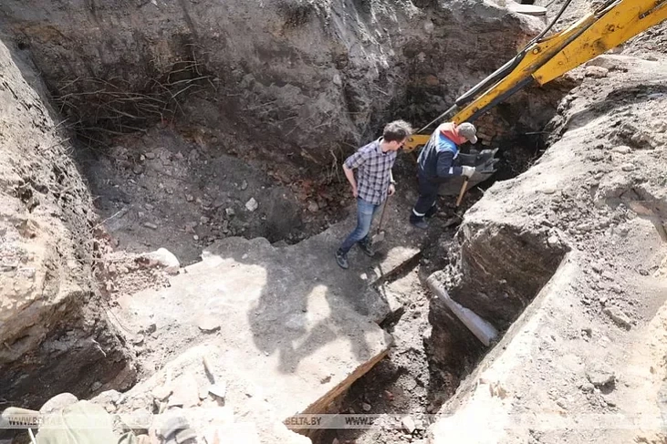 Raskopki na terytoryi Novaha zamka ŭ Hrodnie