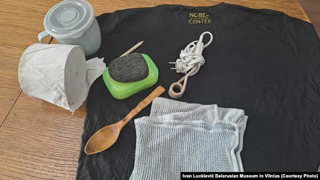 Turemnyja rečy Nobelieŭskaha liaŭreata Aliesia Bialiackaha