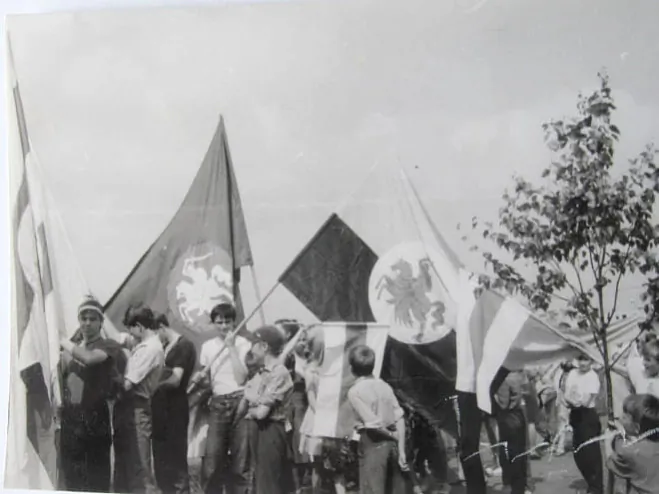 Sviatkavannie pieramohi ŭ Hrunvaĺdskaj bitvie, 1990