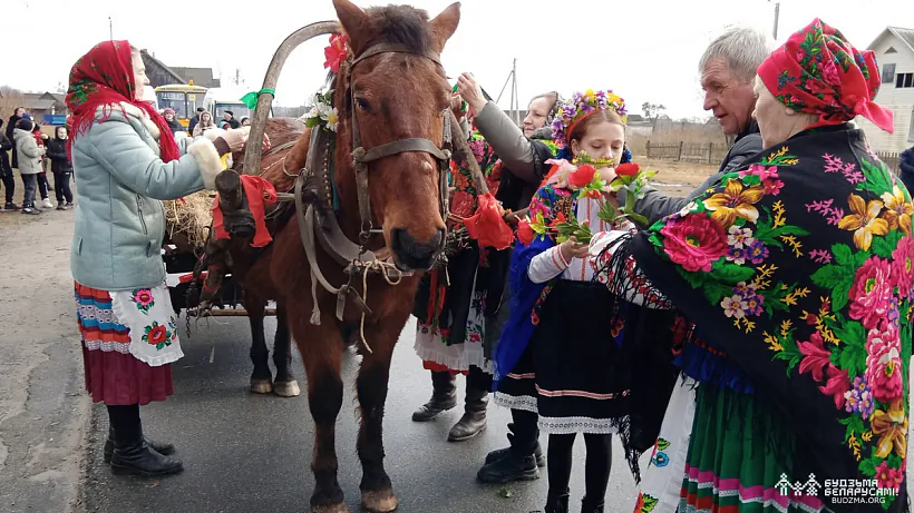 Hukannie viasny ŭ v. Toniež Lieĺčyckaha rajona, 2023 h. Hukannie viasny ŭ v. Toniež Lieĺčyckaha rajona, 2023 h.
