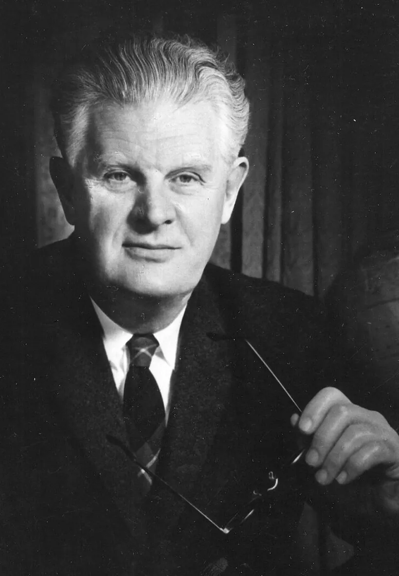 Džordž Stenli Džordž Stenli