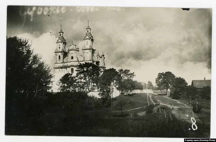 Bylaja hreka-katalickaja carkva ŭ Bieraźvieččy Bylaja hreka-katalickaja carkva ŭ Bieraźvieččy