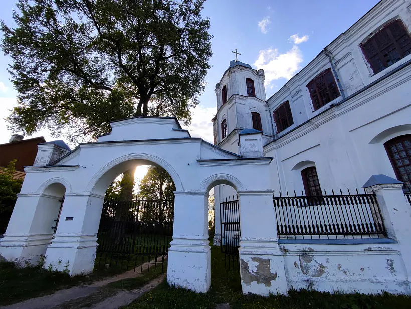 mscislau-kascyol-unebauzyaccya-najsvyacejshaj-panny-maryi-brama mscislau-kascyol-unebauzyaccya-najsvyacejshaj-panny-maryi-brama