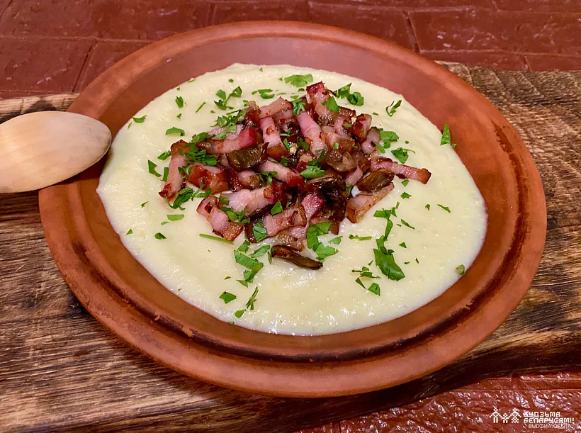 Tradycyjnaja zalivajka