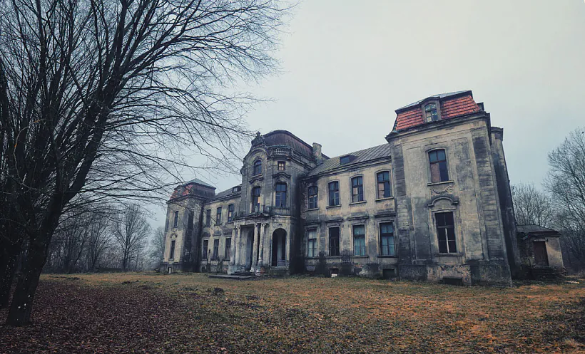 Палац Святаполк-Чацвярцінскіх у Жалудку.jpg Палац Святаполк-Чацвярцінскіх у Жалудку.jpg