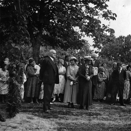 Raman_Skirmunt_1868-1939_senator_-_foto_before_1935_AD.jpg Raman_Skirmunt_1868-1939_senator_-_foto_before_1935_AD.jpg