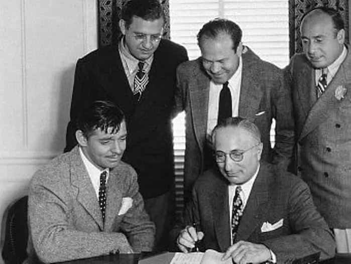 Louis-Mayer-7.jpg Louis-Mayer-7.jpg