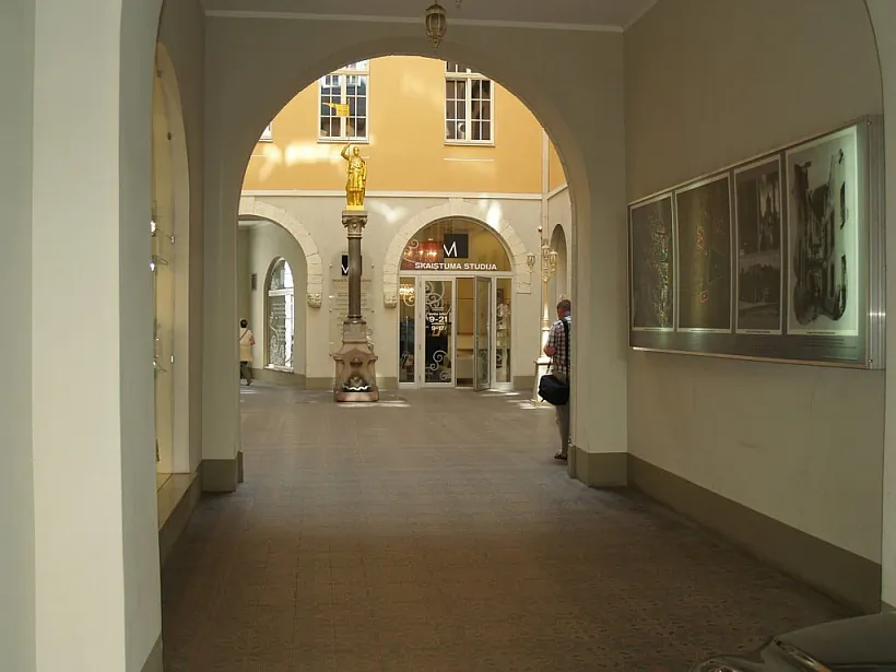 16 budynak-dze-mescilasya-kulturna-asvetnickae-tavarystva-backaushchyna.jpg