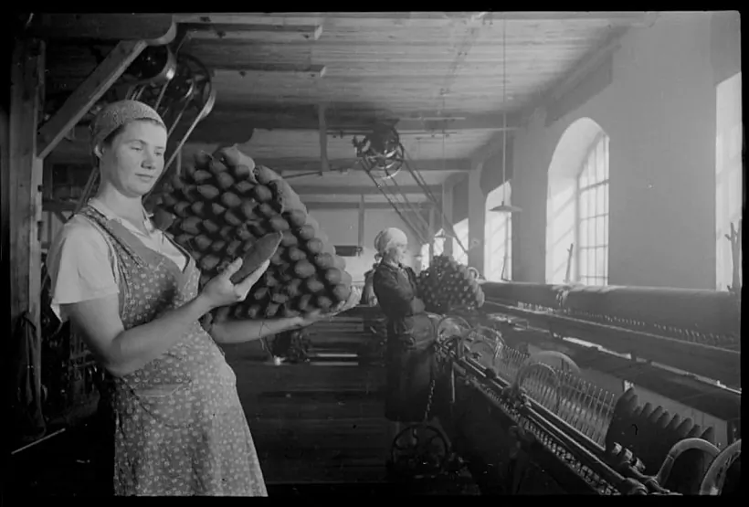 Rabotnica fabryki Izraelia Špiry