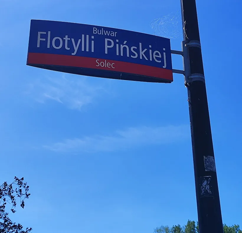 Buĺvar Pinskaj flatylii ŭ Varšavie