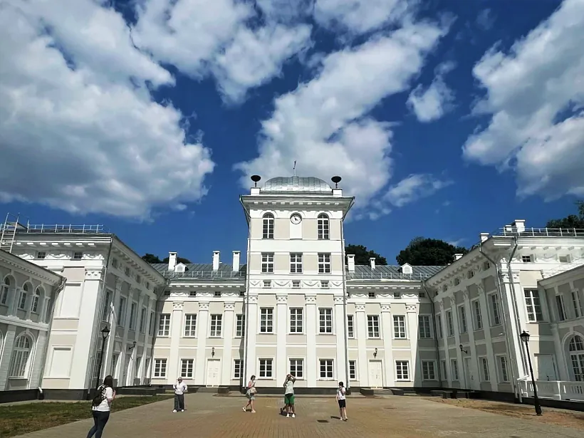 Палац Булгакаў, Жылічы