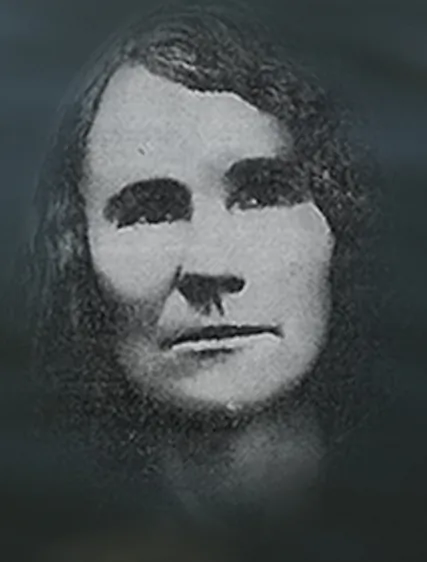 01_Alena_Kish_only_known_picture_01.png 01_Alena_Kish_only_known_picture_01.png