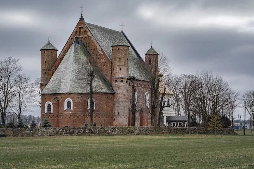 Apsidy hatyčnaj Synkavickaj carkvy