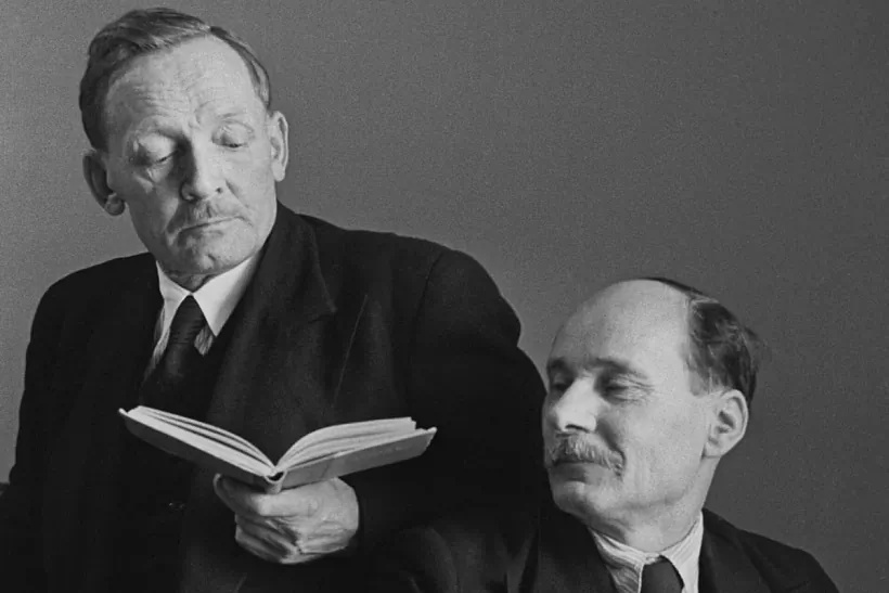 YAnka-Kupala-i-YAkub-Kolas-2-90.jpg YAnka-Kupala-i-YAkub-Kolas-2-90.jpg