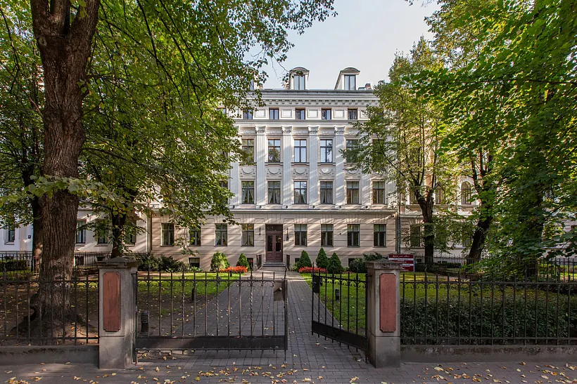 13 kolishni-kansulat-bnr-u-ryze.jpg