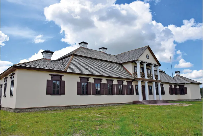 9 chyrvony-dvor-syadz-ba-napaleona-ordy.jpg Чырвоны Двор. Сядзіба Напалеона Орды