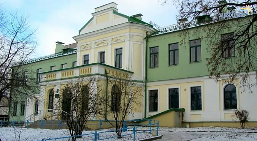 Палац “Станіславова”.jpg