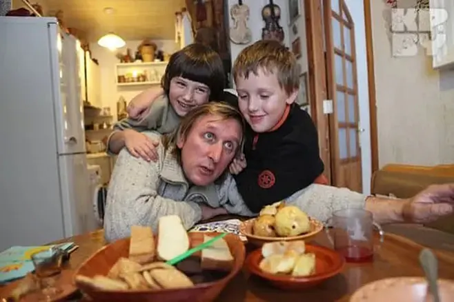 Alieś Puškin z dziećmi Alieś Puškin z dziećmi