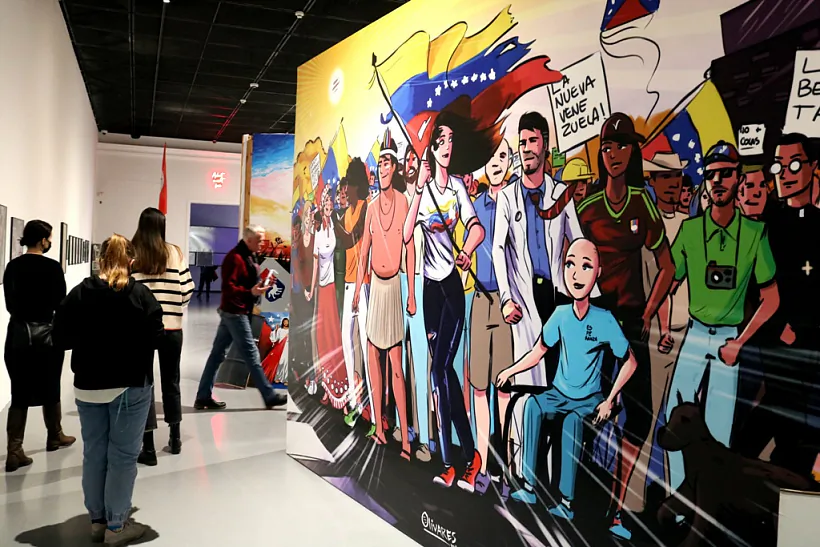 выстава твораў Алеся Пушкіна ў Варшаве 08