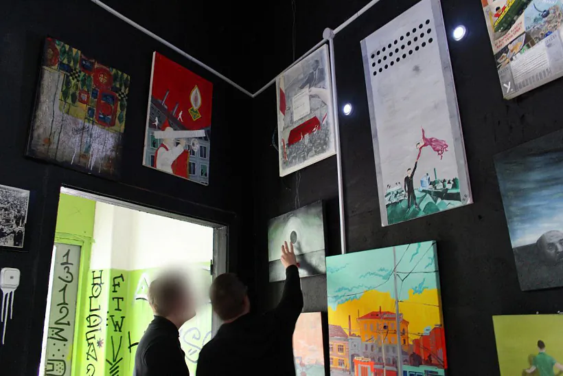 08 Adzinaja vystava Uładzisłava Bochana ŭ Biełarusi .jpg 08 Adzinaja vystava Uładzisłava Bochana ŭ Biełarusi .jpg