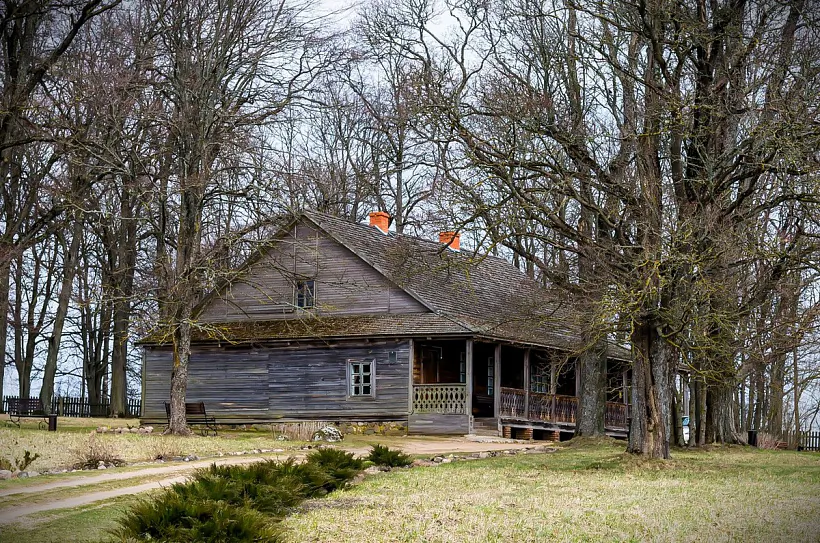 Muziej-siadziba Franciška Bahuševiča «Kušliany»