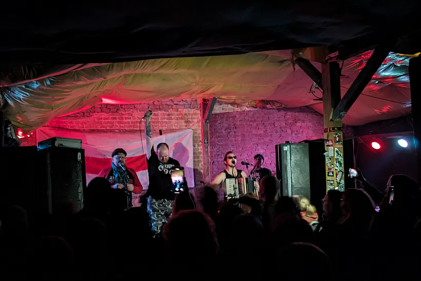 01 DZIECIUKI na Biełaruskich pank-fołk Kaladach u Poznani.png