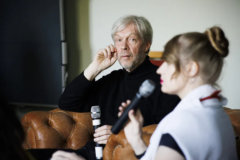 Maksim Žbankoŭ i Ireny Kaciałovič na (anty)zjezdzie biełaruskich kiniematahrafistaŭ. Fota: Aleksandra Kononchenko. Maksim Žbankoŭ i Ireny Kaciałovič na (anty)zjezdzie biełaruskich kiniematahrafistaŭ. Fota: Aleksandra Kononchenko.