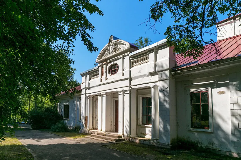 Палац Старжынскіх у Камарова 1.jpg