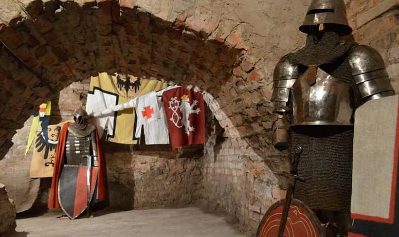 Ekspazicyja muzieja ŭ sutarenniach kliaštara