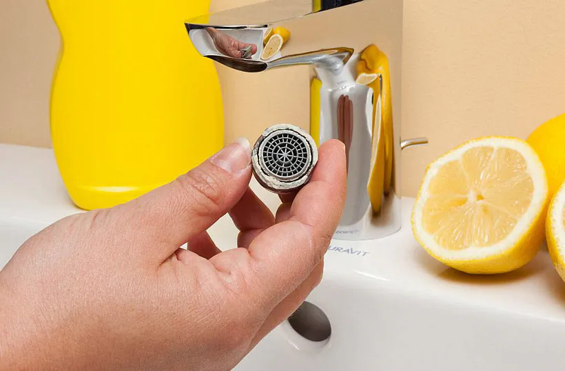 aerator_4x3.jpg aerator_4x3.jpg