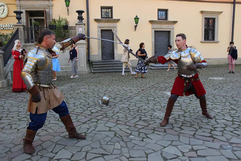 70823063_2404192473182550_313173201154736128_n.jpg 70823063_2404192473182550_313173201154736128_n.jpg